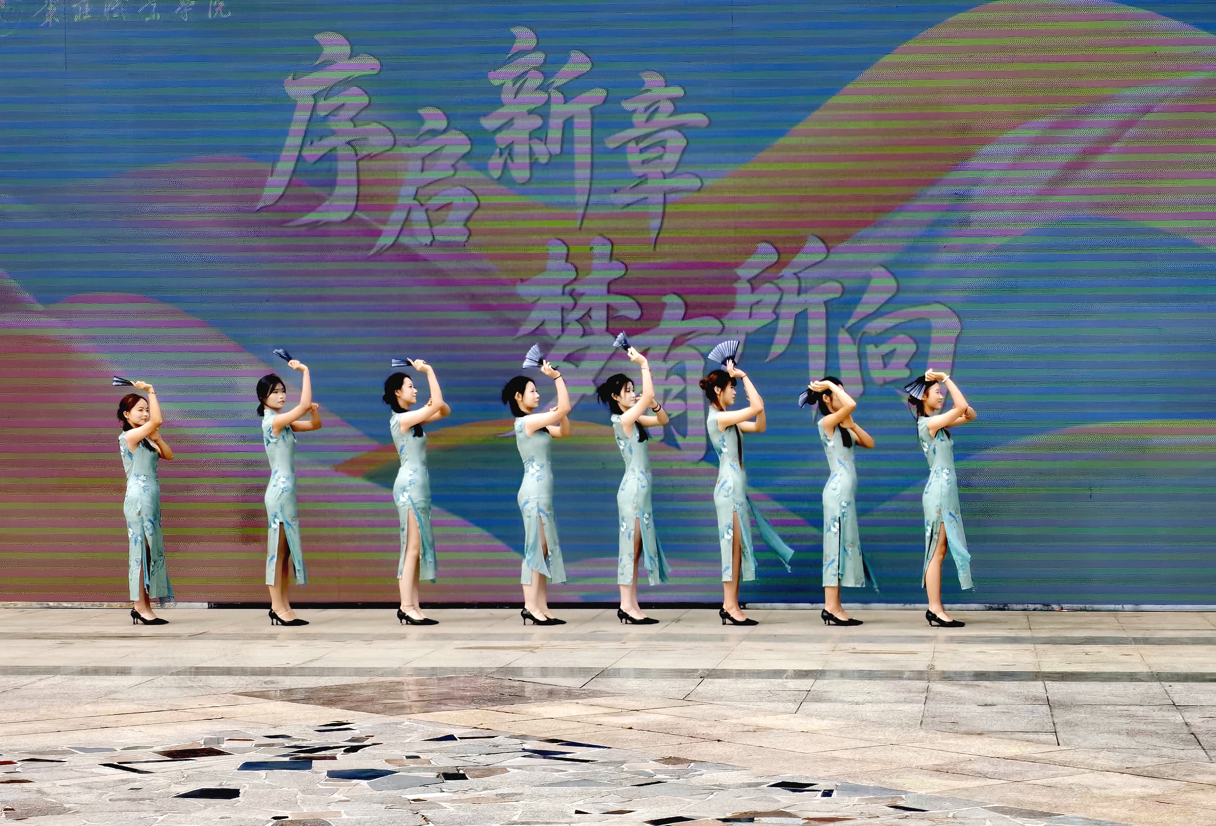 2026级迎新现场社团表演