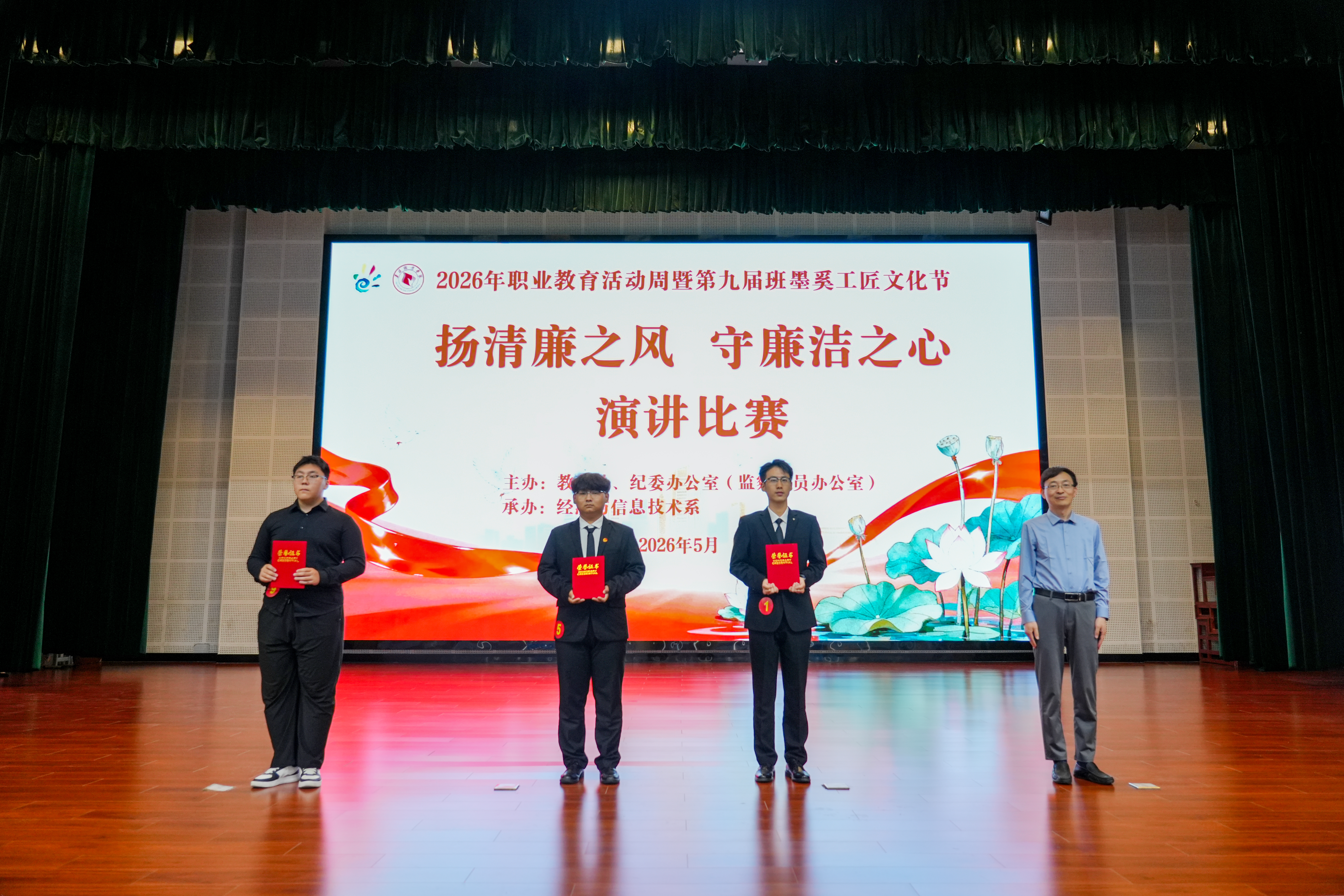 d9ce6340cf08b779a8febd37044874c5.jpg